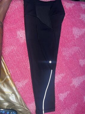 LULULEMON Inspire Tight II Black Scalloped Cloud Pocket Leggings- Size4